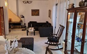 Tsar Simeon, 2 Bedroom, Living Room And Fireplace