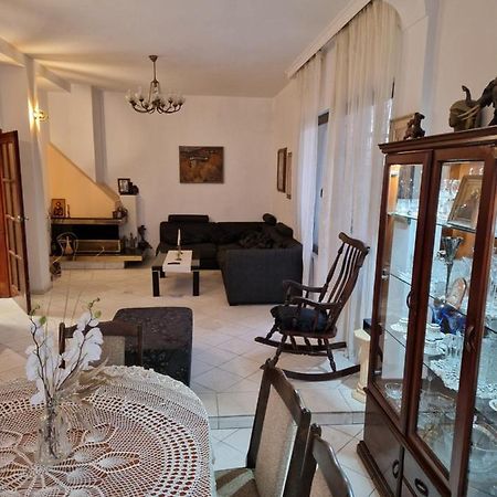 Tsar Simeon, 2 Bedroom, Living Room And Fireplace Sofia Esterno foto