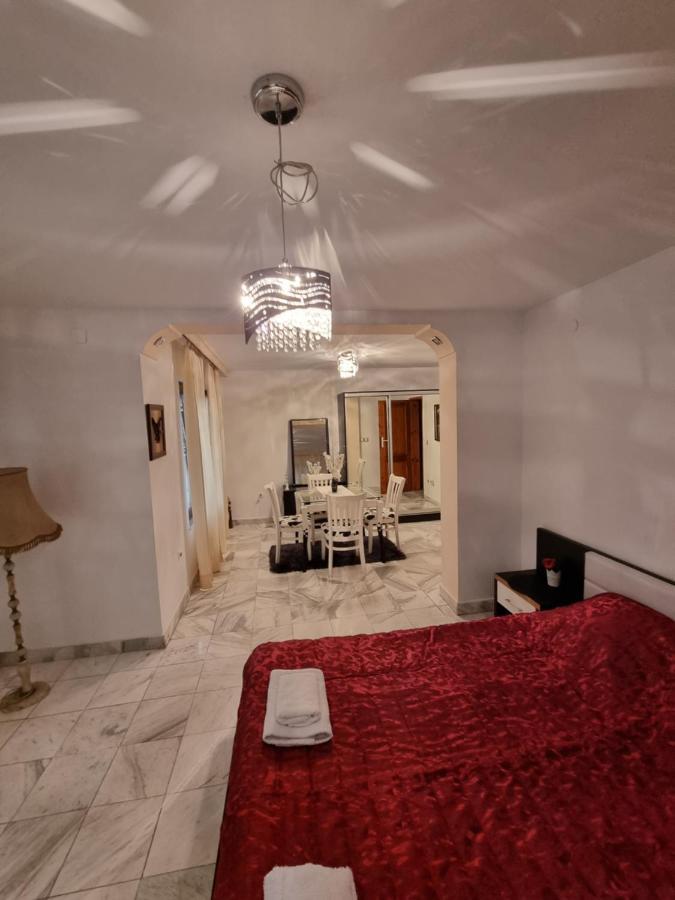 Tsar Simeon, 2 Bedroom, Living Room And Fireplace Sofia Esterno foto